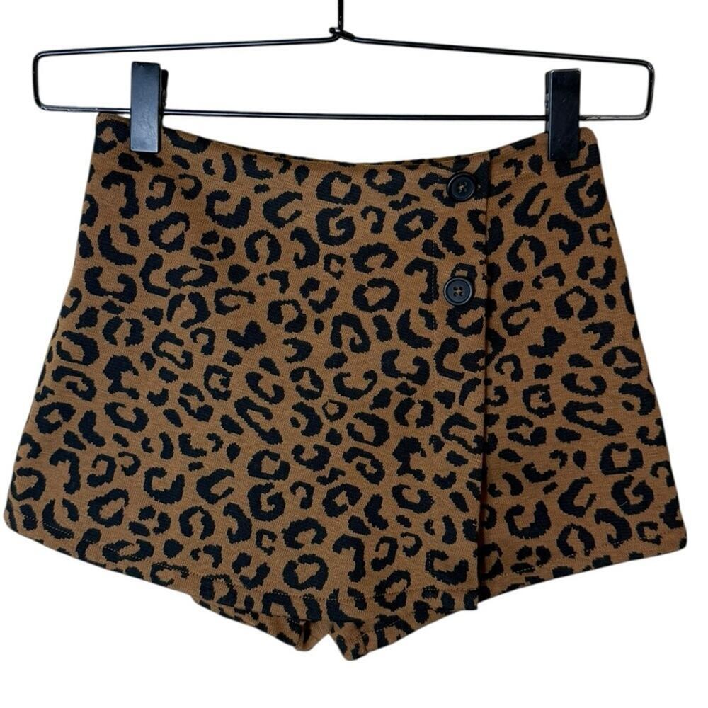Old Navy Girls Sz 6-7 Animal Print Skort Shorts